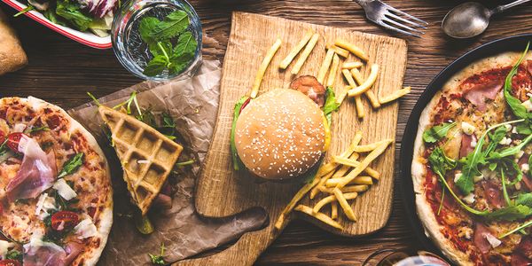 Eat more & pay less on the app during Happy Hour between 4 – 6pm.