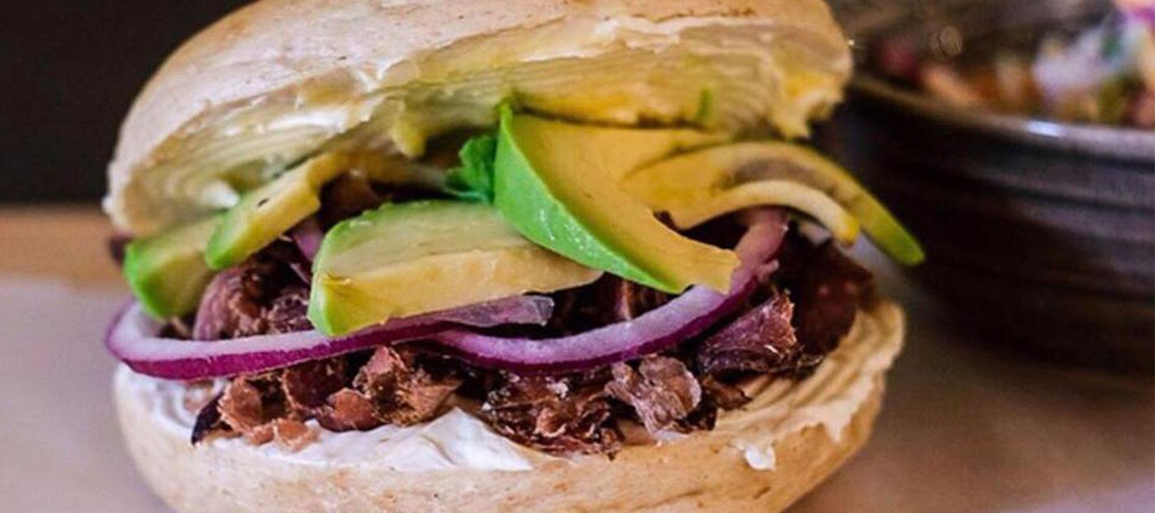 /restaurants/32a7a323-745b-472c-be9b-c1bd751690fd.jpeg